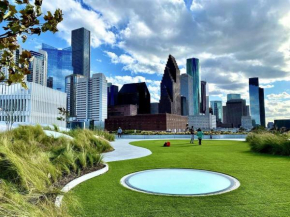 Trendy Charming Condo in Downtown Houston